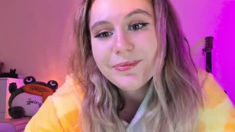 Diana online show from February 12, 2025, 3:38 pm