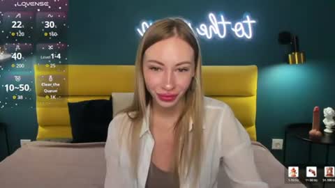 Snapshot of diana_garrett chatting on June 11, 2026, 8:34 am Diana online show from June 11, 2026, 8:34 am