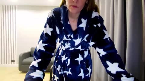 diana_meridor online show from February 17, 2025, 5:14 am