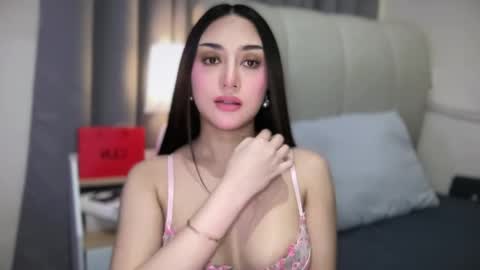 DianaAnders online show from April 9, 2026, 8:09 am