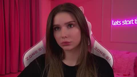 Diana online show from February 15, 2026, 6:26 pm