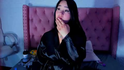 dianarous online show from January 14, 2025, 9:35 am