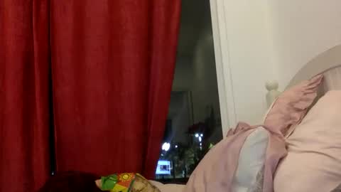 Snapshot of dianaxoagua chatting on May 4, 2026, 7:37 am Dianaseshh online show from May 4, 2026, 7:37 am