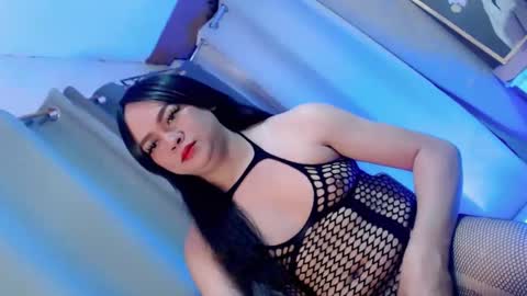 Snapshot of dianne_horny chatting on February 13, 2026, 4:08 am Dianne online show from February 13, 2026, 4:08 am