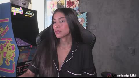 Melania   -    online show from December 19, 2025, 8:38 pm