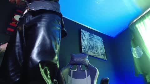 DICAPRIO online show from April 1, 2026, 1:41 pm