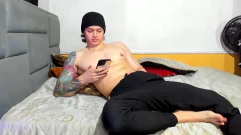 jhon online show from March 6, 2025, 12:21 am