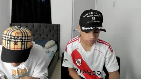 dick online show from November 24, 2025, 11:43 am