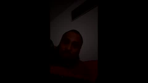 Snapshot of dickdiesel1989 chatting on October 27, 2025, 3:10 am dickdiesel1989 online show from October 27, 2025, 3:10 am