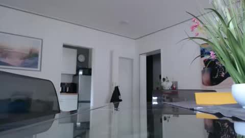 Snapshot of didiegal chatting on November 30, 2025, 12:42 pm squirtcock online show from November 30, 2025, 12:42 pm