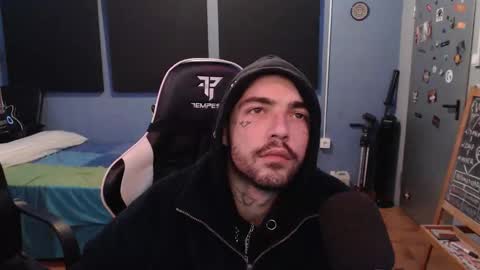 Snapshot of didismurf02 chatting on March 22, 2026, 6:11 pm didismurf02 online show from March 22, 2026, 6:11 pm