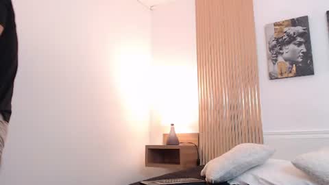 diego_salvatore online show from June 17, 2026, 5:58 pm