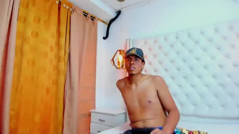 Snapshot of diego_stonee chatting on May 22, 2026, 9:20 pm Diego online show from May 22, 2026, 9:20 pm