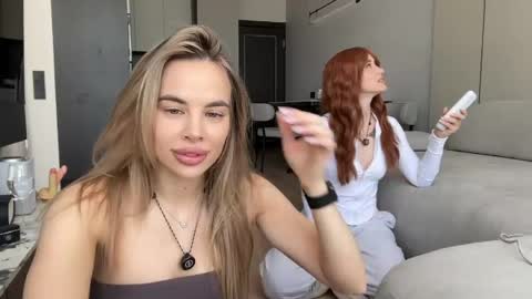 Snapshot of diffgirls chatting on June 6, 2026, 9:25 am Tanya online show from June 6, 2026, 9:25 am