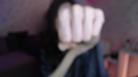 Hi im Alice 3 Im usualy online 03-10 or 17-21 UTC0 online show from December 16, 2025, 1:43 am