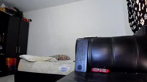 diiego_xxx online show from November 2, 2025, 9:06 pm