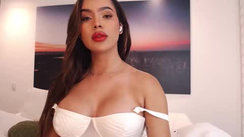 Diiione online show from March 12, 2026, 1:34 am