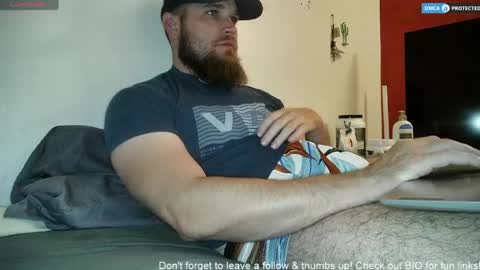 Daddy online show from May 2, 2026, 7:02 am