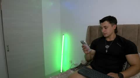 Snapshot of dilan_coy chatting on April 22, 2026, 9:05 pm Dilan Coy online show from April 22, 2026, 9:05 pm