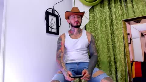 Snapshot of dilan_scootk_ chatting on November 17, 2025, 11:27 am dilan_scootk_ online show from November 17, 2025, 11:27 am