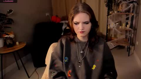 Dilara online show from November 1, 2025, 2:19 pm