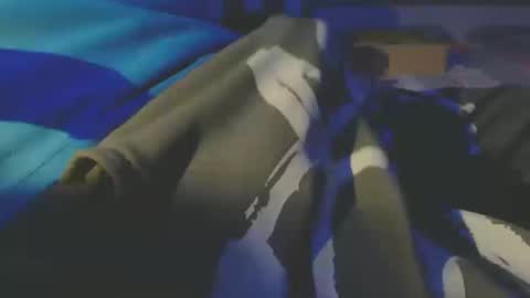 Snapshot of dildolover1278 chatting on December 23, 2024, 5:22 pm dildolover1278 online show from December 23, 2024, 5:22 pm