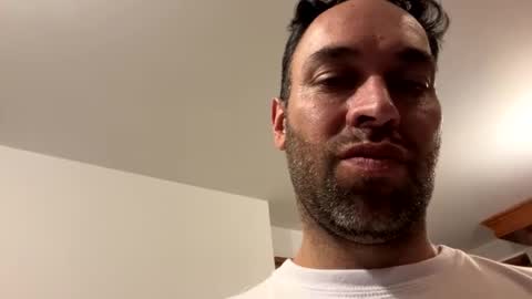 dilfofthenextdoor42 online show from March 21, 2026, 3:00 am