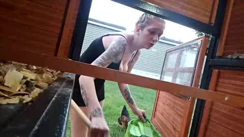 Snapshot of dimepiecexxx chatting on September 28, 2025, 11:21 pm Sofie online show from September 28, 2025, 11:21 pm