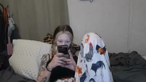 Sofie online show from February 17, 2026, 7:16 am