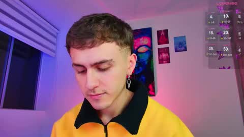 Julian Independent Model online show from January 15, 2026, 12:04 am