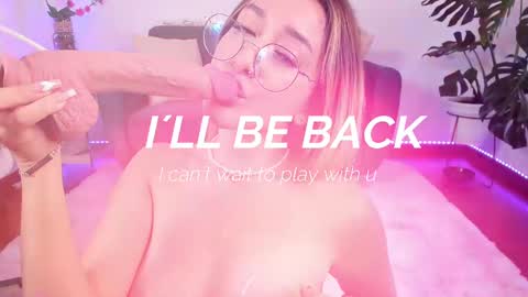 Snapshot of dina_ride chatting on March 10, 2025, 12:15 pm online show from March 10, 2025, 12:15 pm