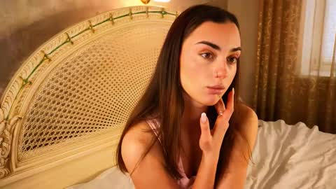 Dina and ill be glad to be here with you follow to me  online show from February 21, 2026, 8:04 am