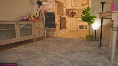 Snapshot of dinacaguimbal chatting on April 18, 2026, 7:58 pm Dina and ill be glad to be here with you follow to me online show from April 18, 2026, 7:58 pm