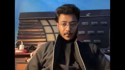 Dinchain online show from April 18, 2026, 8:29 am