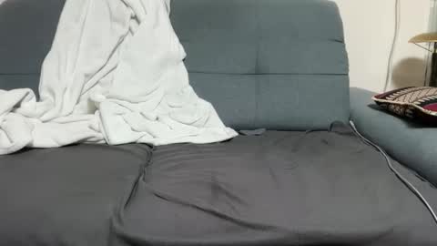 dinnerout1111 online show from February 17, 2026, 6:47 pm