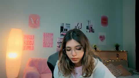 Sara Connor online show from February 3, 2026, 12:54 pm