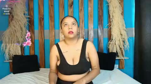 dinokoandkimcyci online show from May 17, 2026, 12:23 pm