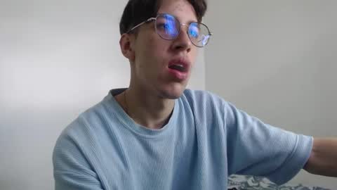 Dio online show from November 26, 2025, 1:34 pm