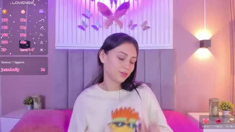 Snapshot of diosa_cristal chatting on January 24, 2025, 3:32 am Cristal online show from January 24, 2025, 3:32 am