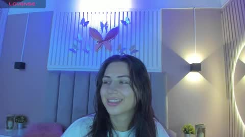 Snapshot of diosa_cristal chatting on March 9, 2025, 3:22 am Cristal online show from March 9, 2025, 3:22 am