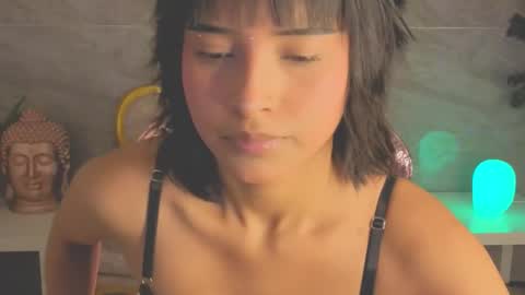 Snapshot of diosa_idin_s1 chatting on February 17, 2026, 8:26 pm Diosa online show from February 17, 2026, 8:26 pm