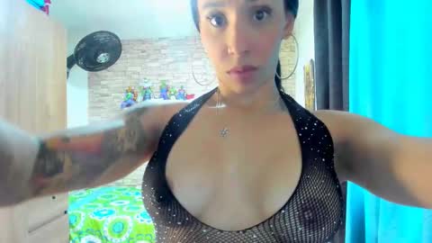 diosadeldeseo online show from September 11, 2025, 3:23 pm