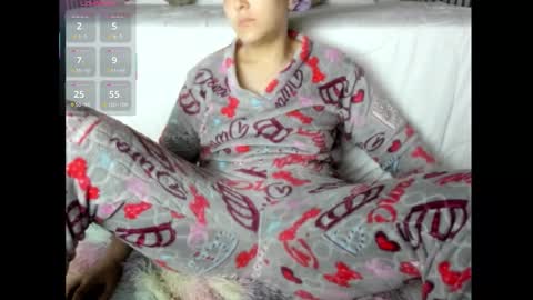 diosaelchat online show from November 5, 2025, 3:17 am