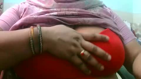 dipa2345 online show from December 22, 2025, 4:53 am