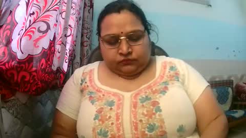 dipa2345 online show from March 18, 2026, 5:10 am