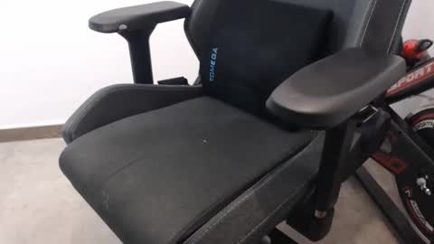 Z online show from April 16, 2026, 8:09 pm