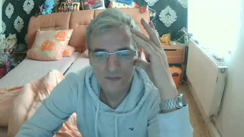 Adam Carla online show from January 4, 2025, 9:32 am