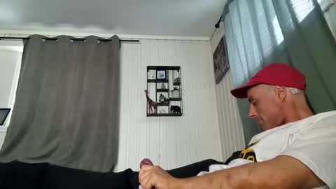 dirkdigglerofficial online show from January 16, 2026, 9:24 am