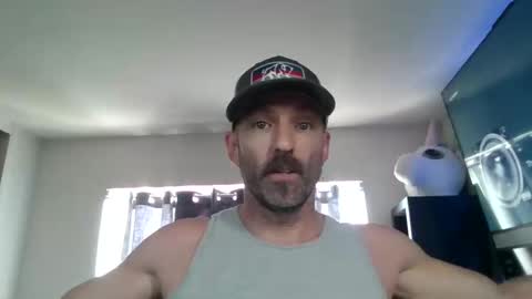 dirty_birdy_ online show from April 7, 2026, 6:19 pm