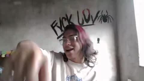 dirty model online show from April 8, 2026, 10:32 pm